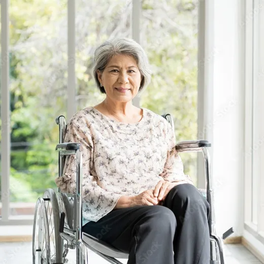村上 由紀