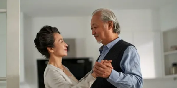 60歳からのセカンドパートナー完全ガイド——シニアの交際・再婚と「新しい家族」との向き合い方