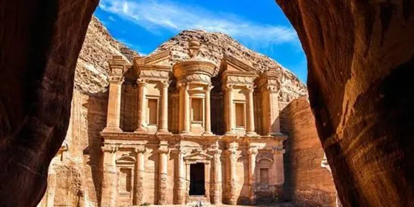 世界の名建築クイズ!20問で脳を活性化