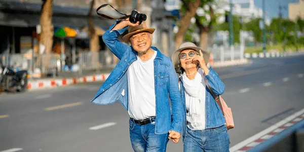 【2026年版】電車でゆったり旅しよう!大人のための鉄道旅行タイプ診断——あなたにぴったりの旅先は?
