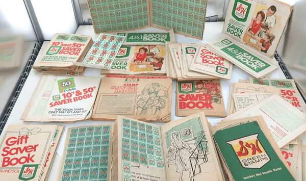 What famous rewards stamps did shoppers collect, lick, and paste into booklets to earn free home gifts?