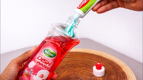 Mix Dish Soap With Toothpaste - The Result Will Shock You